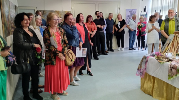 Naa Kolorowo (1).jpg