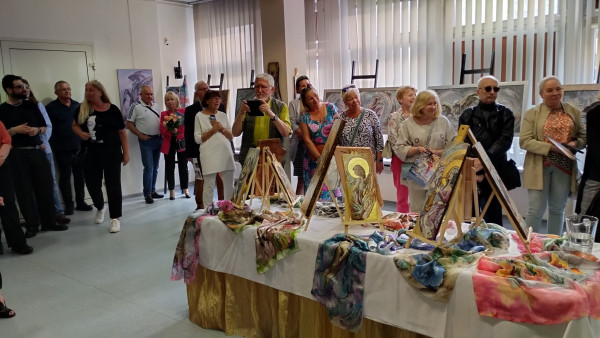 Naa Kolorowo (2).jpg