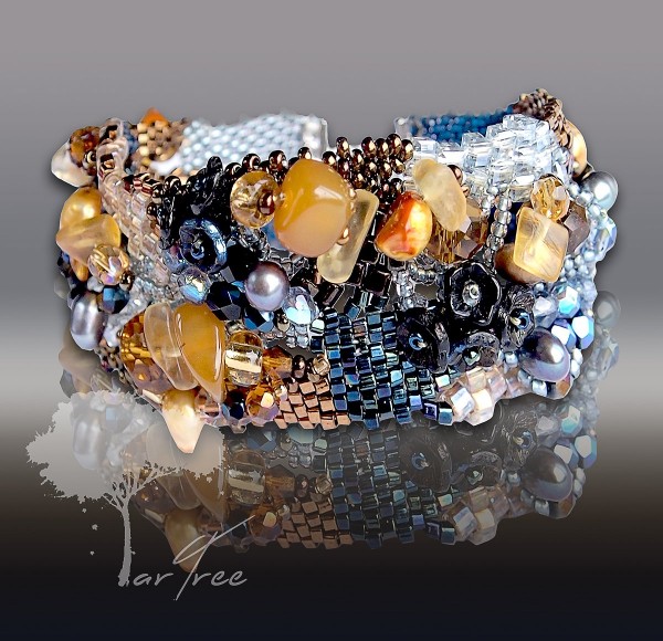 bransoleta free granat zlotu zapieta kolor 1200.jpg