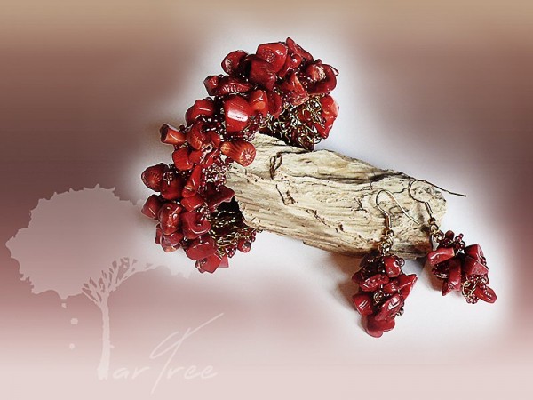 bransoleta z kolrala z kolczykami.jpg